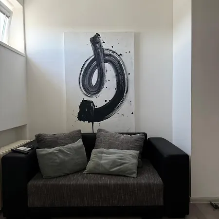 With 2 Bathrooms Apartman *
