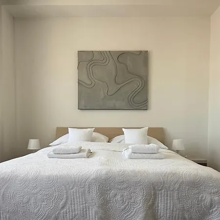 Best Deal Apartment *